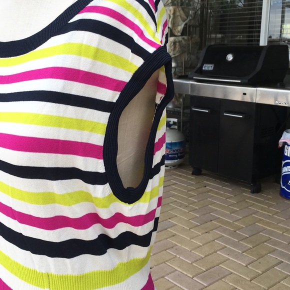 Ann Taylor Long Knit Nipped Waistline Black Trim - Picture 3 of 6